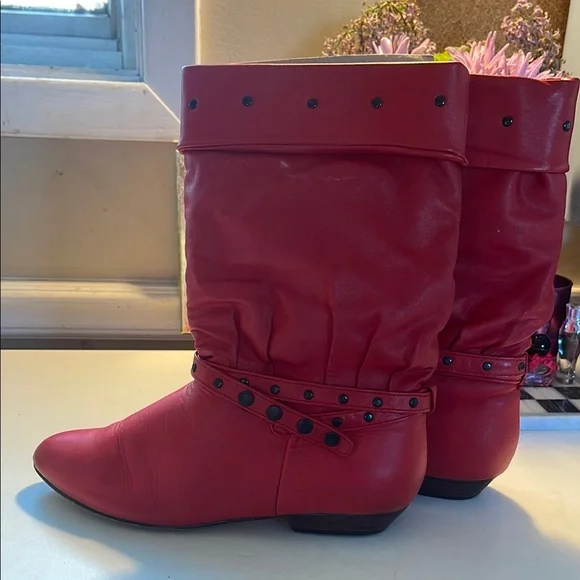 Vintage 1987 Leather Red Slouch Boots - Picture 12 of 13